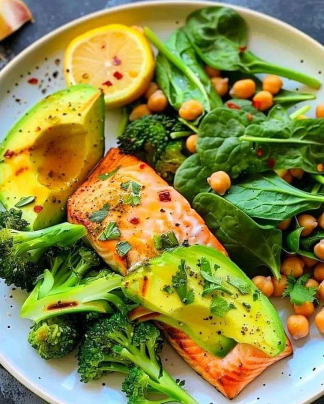 Grilled Salmon and Avocado Plate